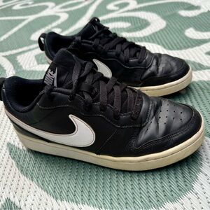 Nike Kids Black and White Sneakers